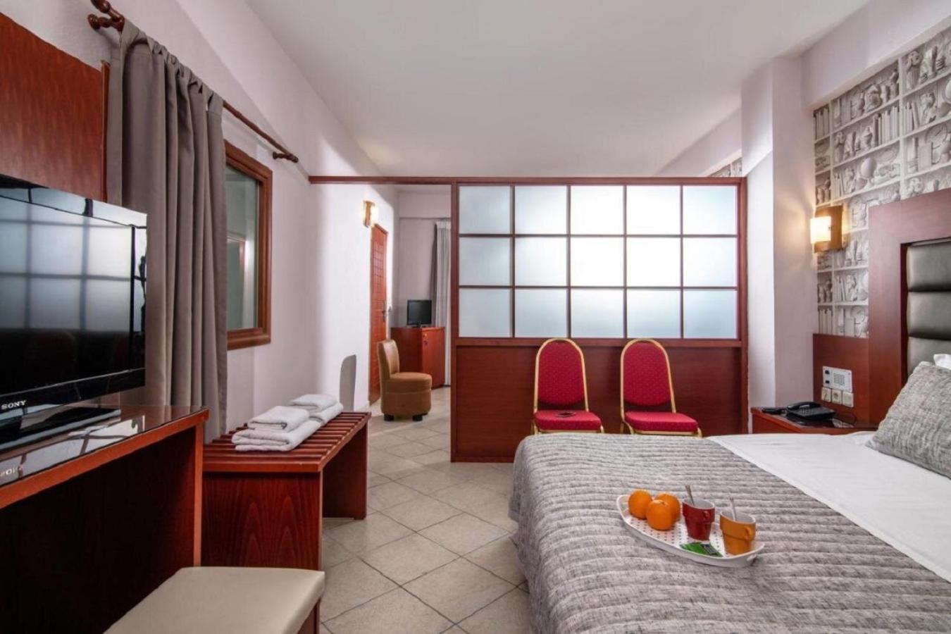 City Life Hotel Heraklion  Екстер'єр фото