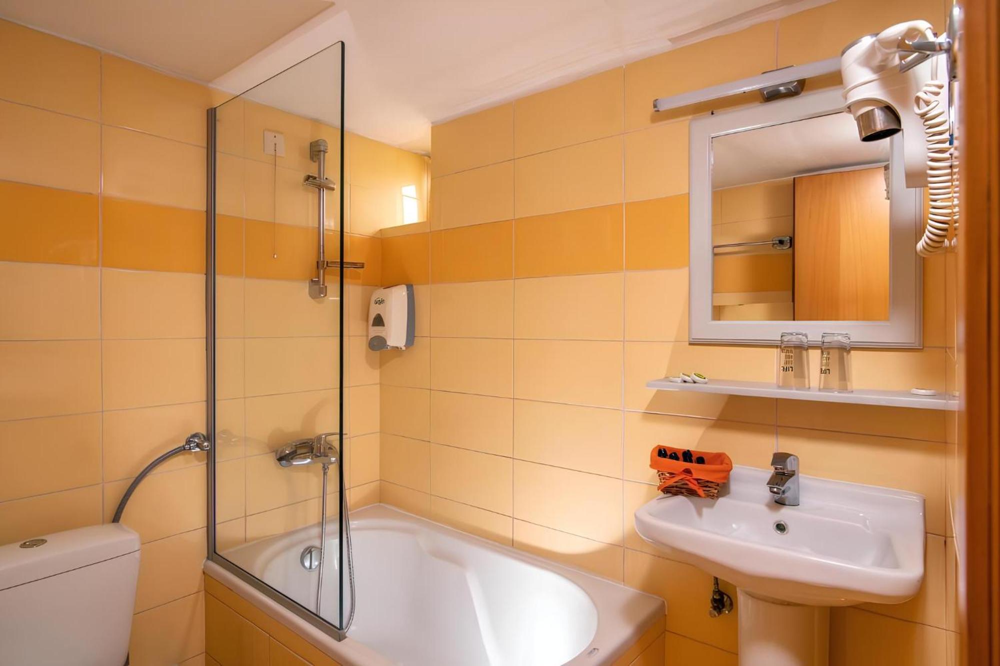 City Life Hotel Heraklion  Екстер'єр фото
